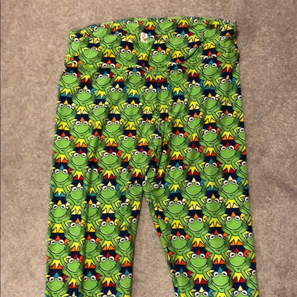 LulaRoe TC NWOT Kermit Leggings